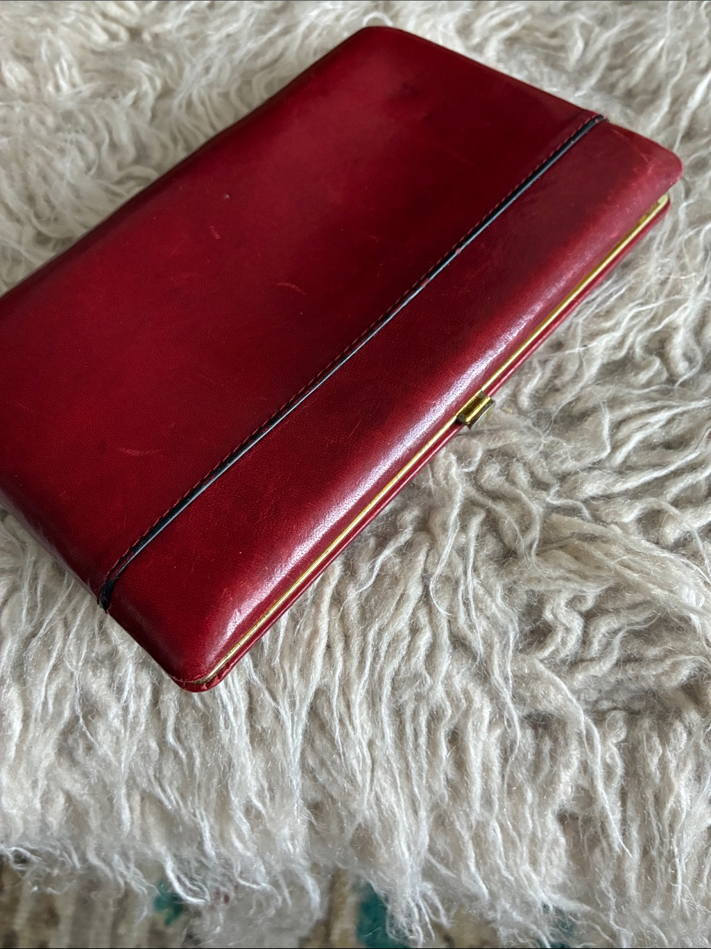 Abas Red Leather Card Key Holder With Gold Trim Abas Red Leather Card Key Holder With Gold Trim